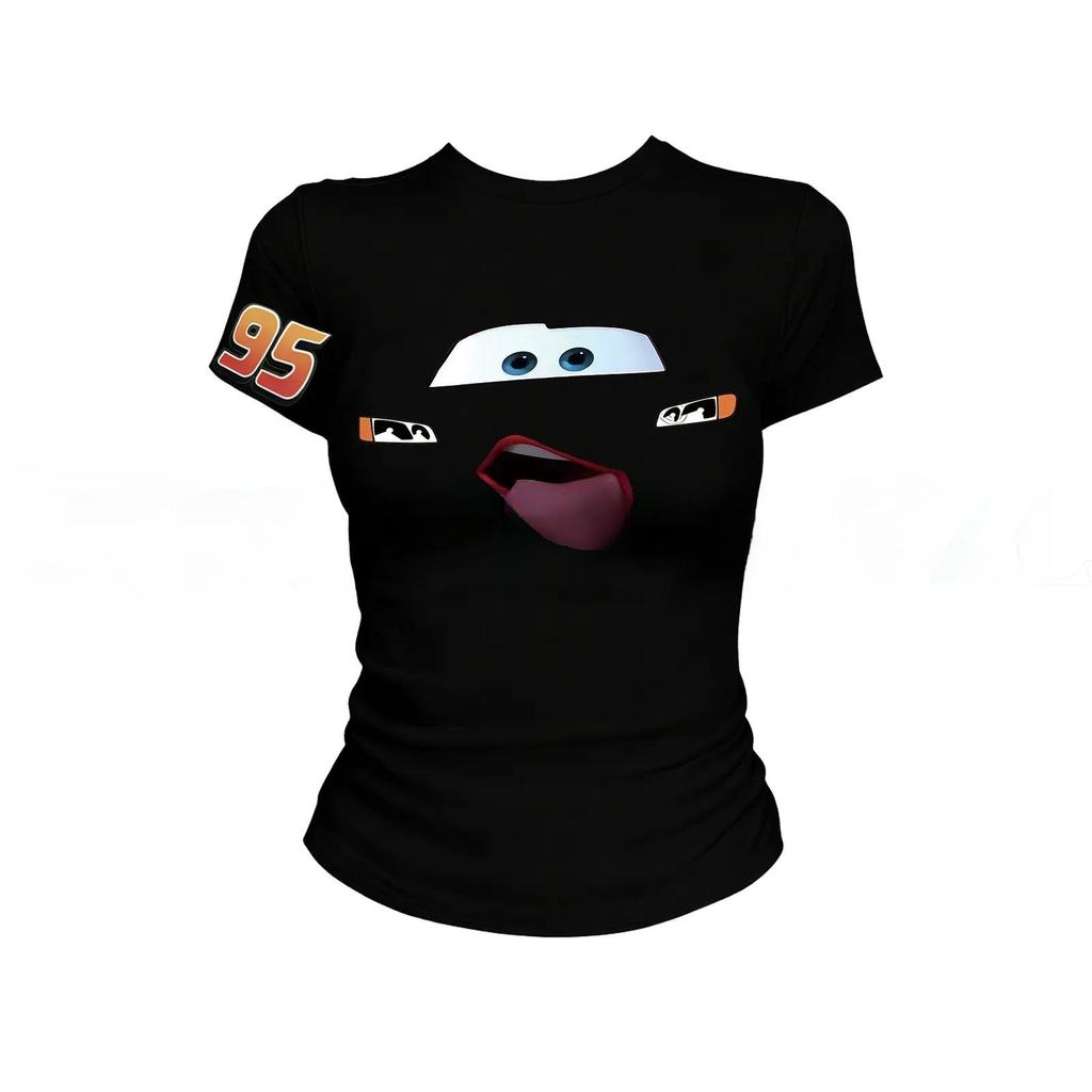 เสื้อแขนสั้นคอกลมเข้ารูปตัวนี้ โดดเด่นด้วยลายหน้ายิ้มแบบอเมริกันสุดน่ารัก ผลิตจากผ้าฝ้าย 100% ดีไซน์ทันสมัย ​​เหมาะสำหร