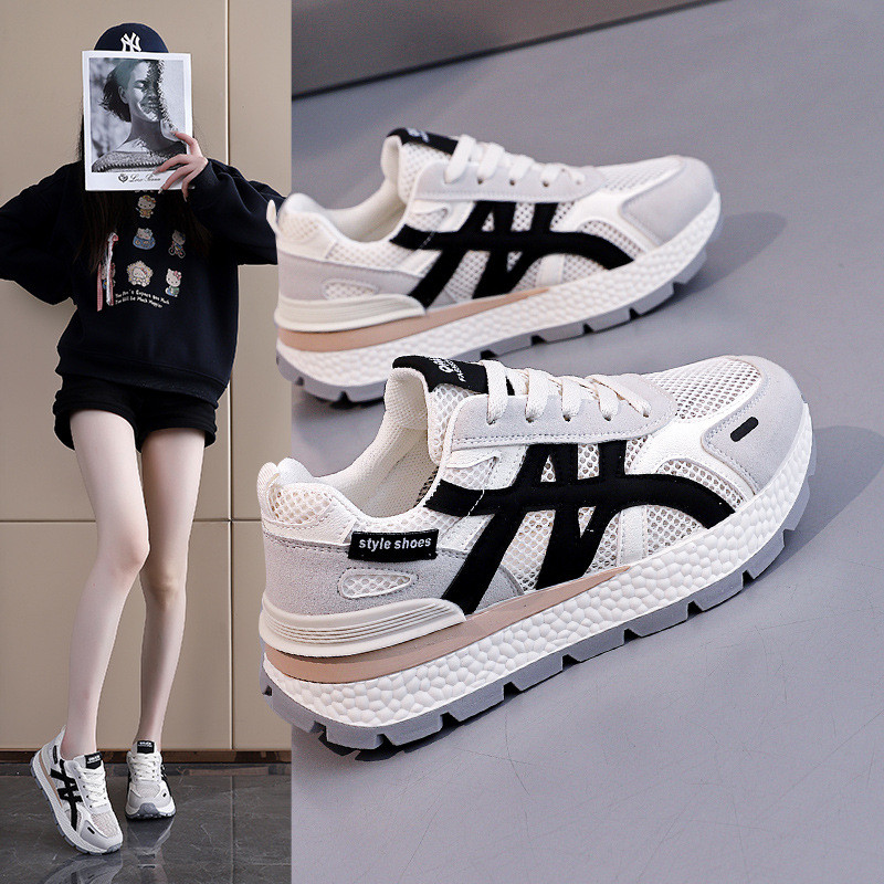 หนาSoled Heightening Forrest Gumpรองเท้าผู้หญิง 2026 Casual All-Matchกีฬาสบายรองเท้าผ้าใบสีขาว 5202-