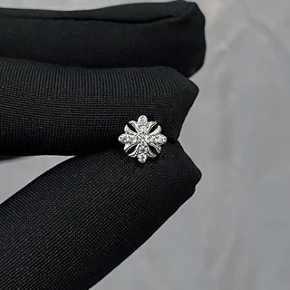 1 ชิ้นผู้หญิงคลาสสิกโลหะผสมความปลอดภัย Pin Cross Stud ต่างหู