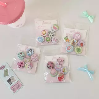 (the) 6 ชิ้นน่ารักการ์ตูนมินิปุ่มป้าย Kawaii Retro Girls เด็ก Bapa กระเป๋าดินสอ DIY ตกแต่งเข็มกลัด Pin อุปกรณ์เสริม (TH)