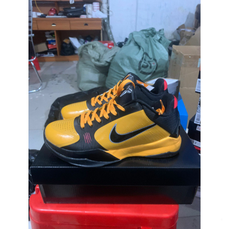 2023New Zoom Turbo Kobe 5 Bruce Lee/Yellow Black Running Shoes รองเท้าบาสเก็ตบอล