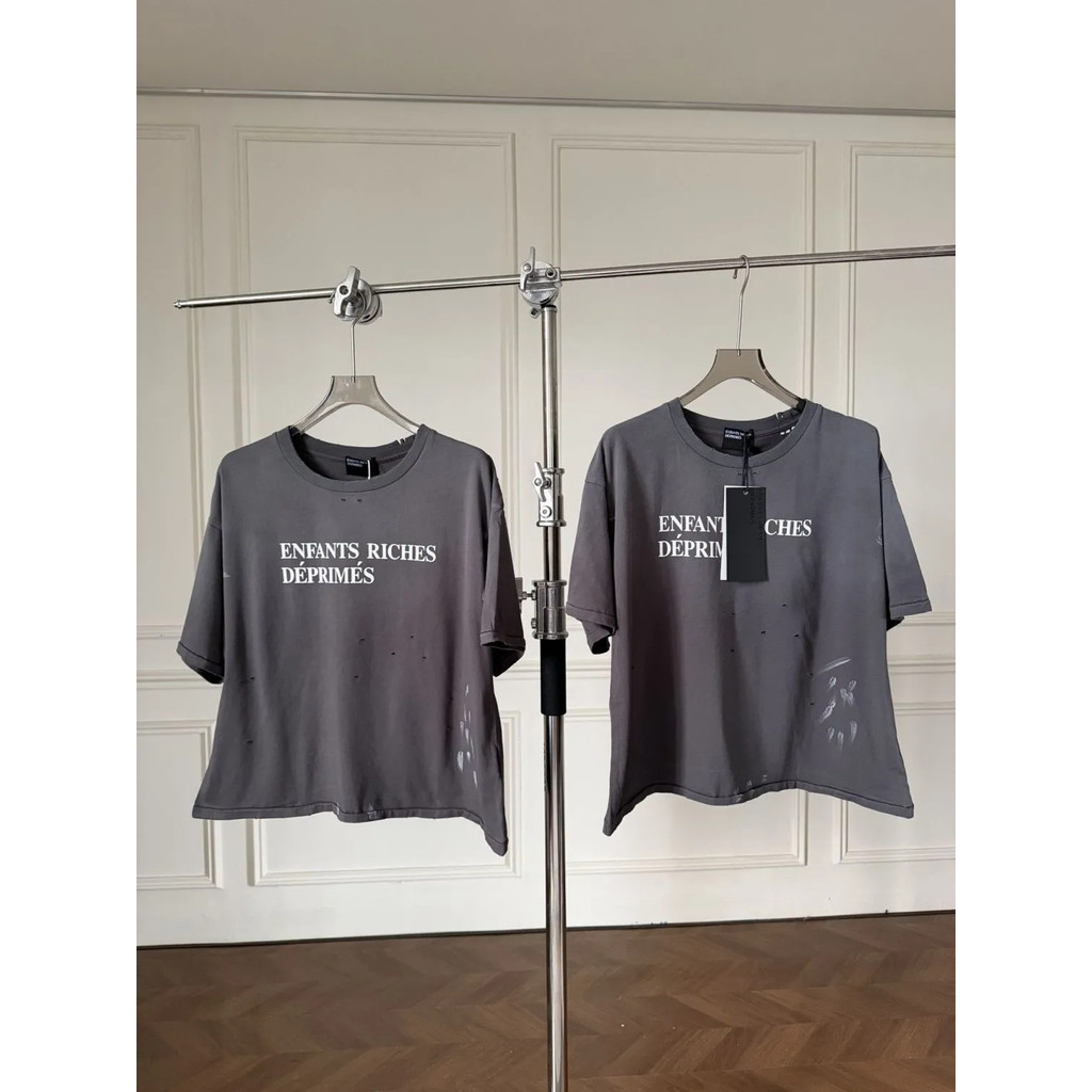 DO8U ERD//ล้างสโลแกนพิมพ์รอบคอทําลาย Distressed Street เสื้อยืดแขนสั้น