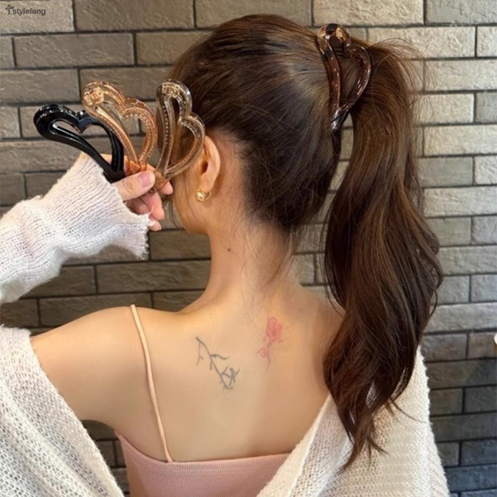Love Heart Banana Clip Hair Claw สําหรับผู้หญิงไม่ลื่นสําหรับสไตล์ FRENCH สูง