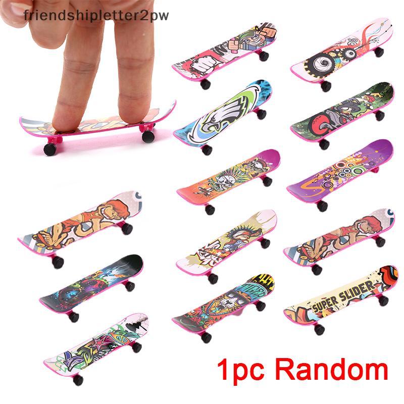 (แฟน) 1X Mini Finger Board สเก็ตบอร์ดความแปลกใหม่เด็กเด็กเด็กผู้หญิงของเล่นของขวัญ Party (TH)