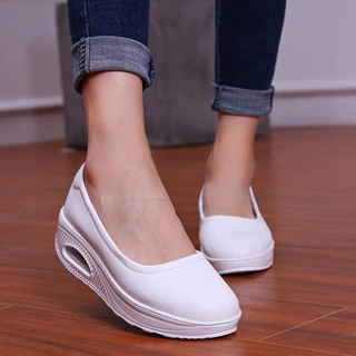 รองเท้าพยาบาลสีดำ Mission White Wedge Cut-Wedges Sneaker รองเท้าพยาบาล