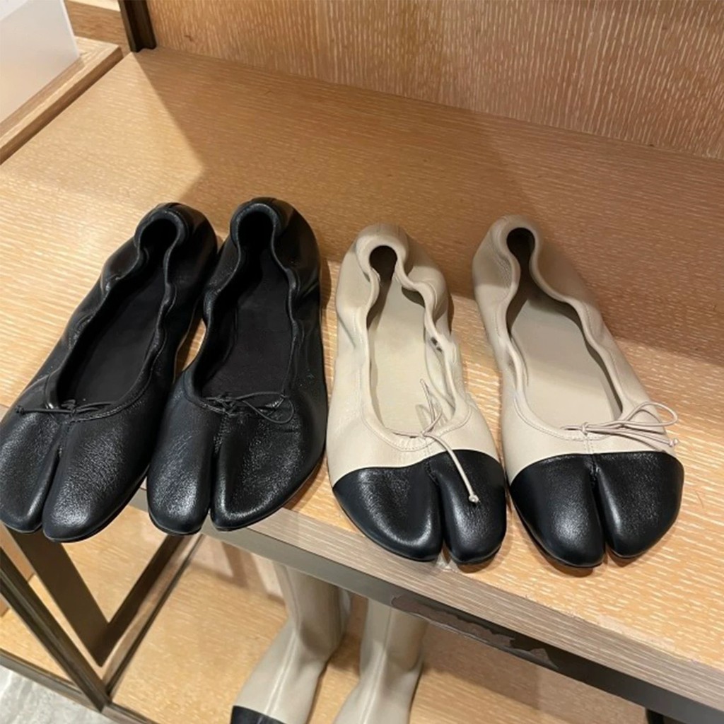 รุ่นหนังวัว~Niche Color-Blocking Bow Shallow Mouth Split Toe Shoes Single Shoes Womens Spring 2026 Ballet Flat Shoes
