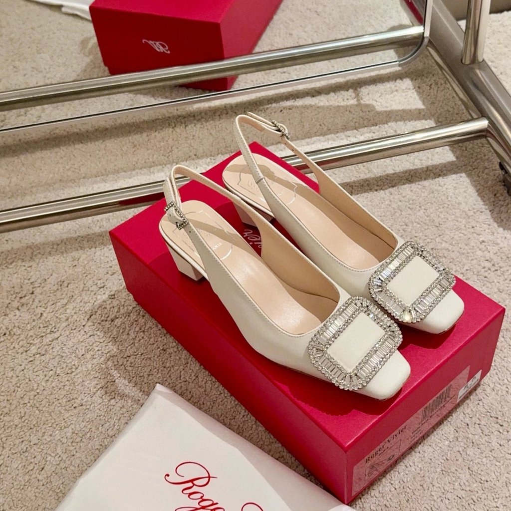 2025.7.8-4.5cn Heel Roger vivier RV Belle Diamond Buckle Back Strap รองเท้าส้นสูง
