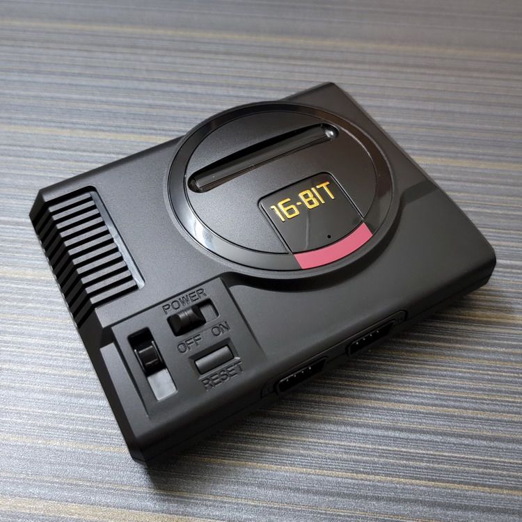 [สต๊อกพร้อมการ์ดเกม Xiaobawang] รุ่นส่งออกการค้าต่างประเทศ MINI Sega MD1 เครื่องเมนบอร์ดแบบบูรณาการเ