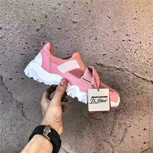 รองเท้า Skechers D' Lites2 Velcro Panda สำหรับทั้งผู้ชายและผู้หญิง