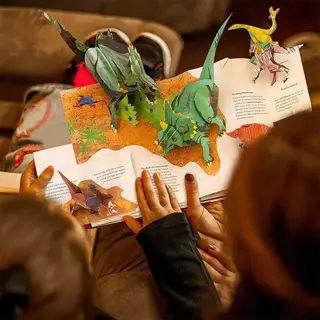 Pengatao09 หนังสือป๊อปอัพ3D สารานุกรมไดโนเสาร์ยุคก่อนประวัติศาสตร์ พับพลิกสนุก หนังสือภาพวิทยาศาสตร์ยอดฮิต เป็นของขวัญสำหรับเด็ก