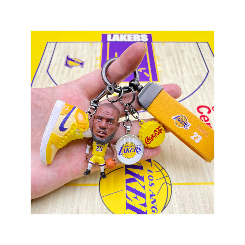 NBA Star กระเป๋าพวงกุญแจ diy แขวน Kobe James Durant Curry อินเทรนด์เล่นตกแต่งพวงกุญแจ Irving