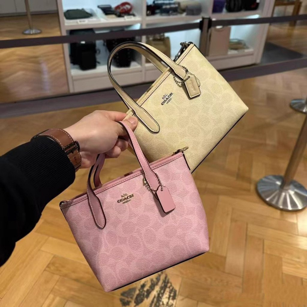 กระเป๋าสุภาพสตรี Mini City Small Tote สำหรับสะพายข้างและถือ CW032