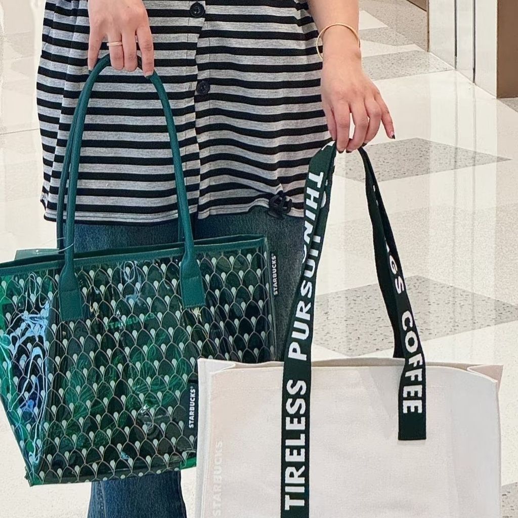 2025 Starbucks Zongzi Bag Jelly Bag Ice Yibingshang Canvas Bag กระเป๋าเป้สีขาว กระเป๋าแฟชั่นแท้ Starbucks