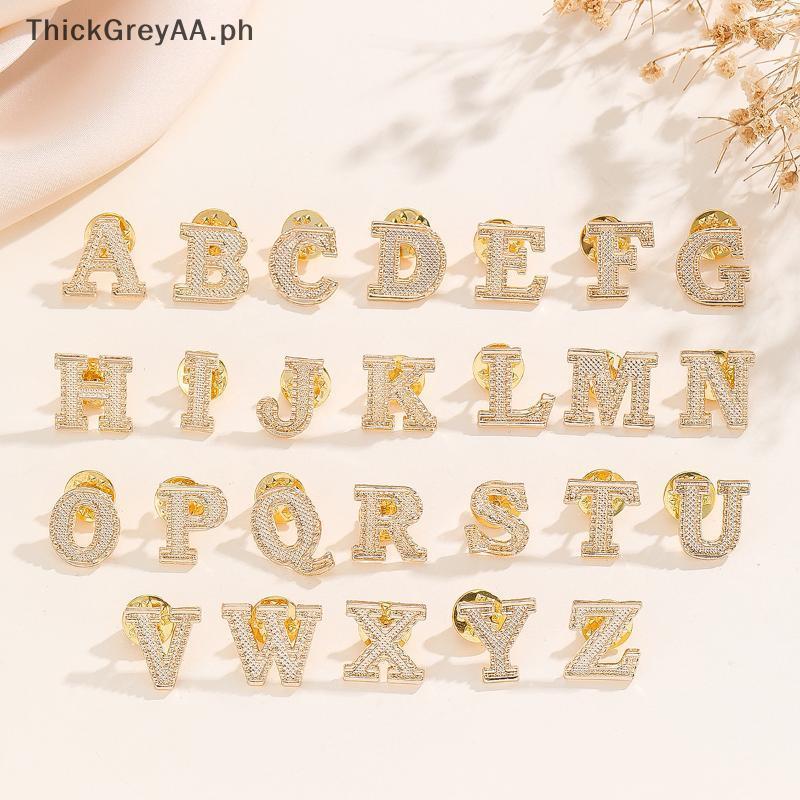 หนาGreyAA 2PCSใหม่โลหะเริ่มต้นA To Z 26 ตัวอักษรชุดเสื้อปกเข็มกลัดPin Badgeแฟชั่นเครื่องประดับสําหรั