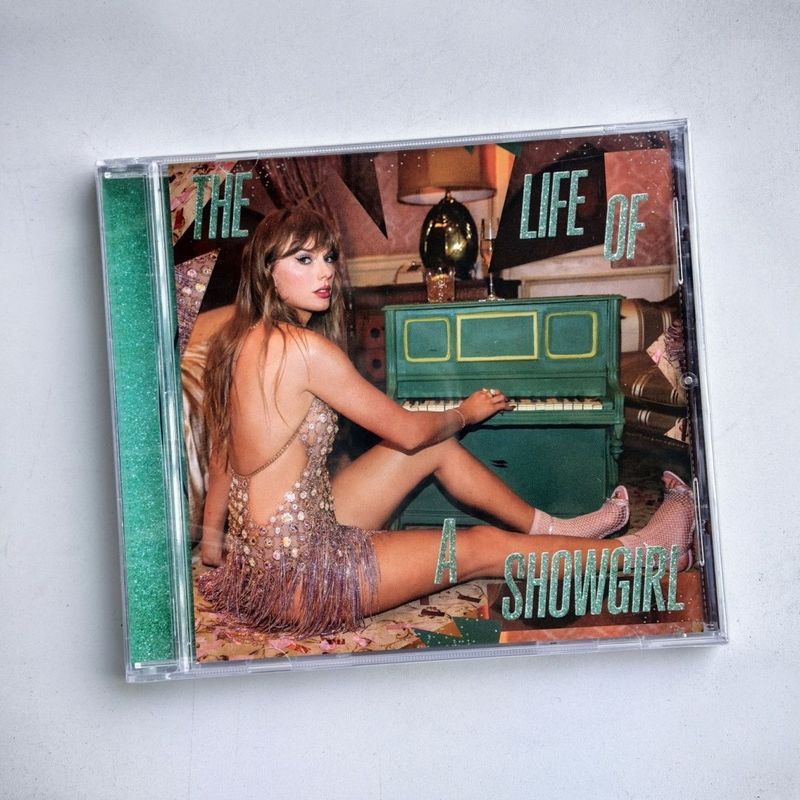 Mold อัลบั้มใหม่ 3rd Edition Taylor Swift The Life of a Showgirl Plus Curved Edition cd Limited 5/4/