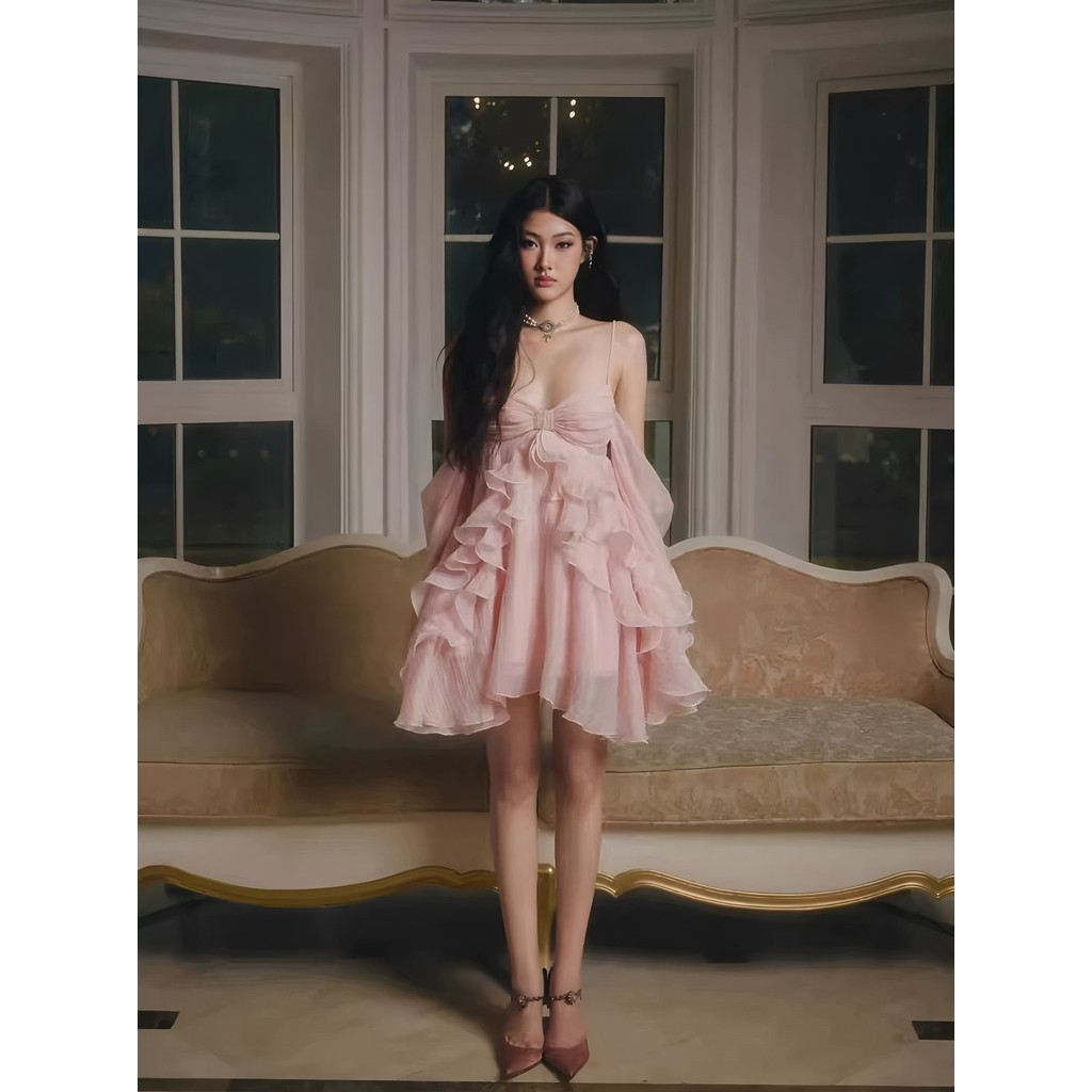 2026 สินค้าใหม่เวียดนาม Niche Design Jiren * สาวฝรั่งเศสปิดไหล่แขนยาว Elegant Ruffled ชุดเจ้าหญิงสลิ