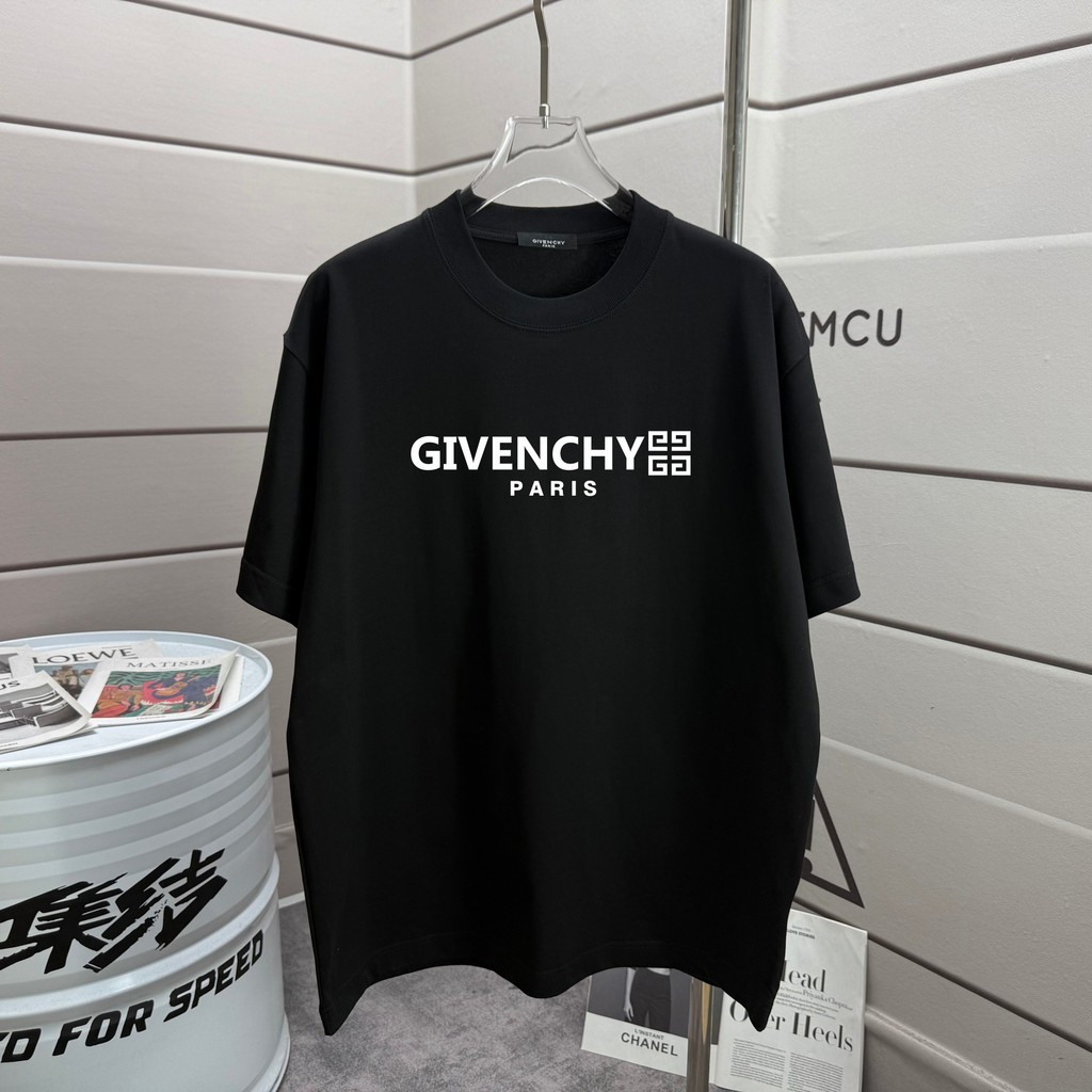 GIVENCHY/GIVENCHY 2026 คลาสสิกรอบคอแขนสั้นเสื้อยืดผู้ชายผู้หญิงสไตล์ทุกวัน Casual Co-Branded Street 