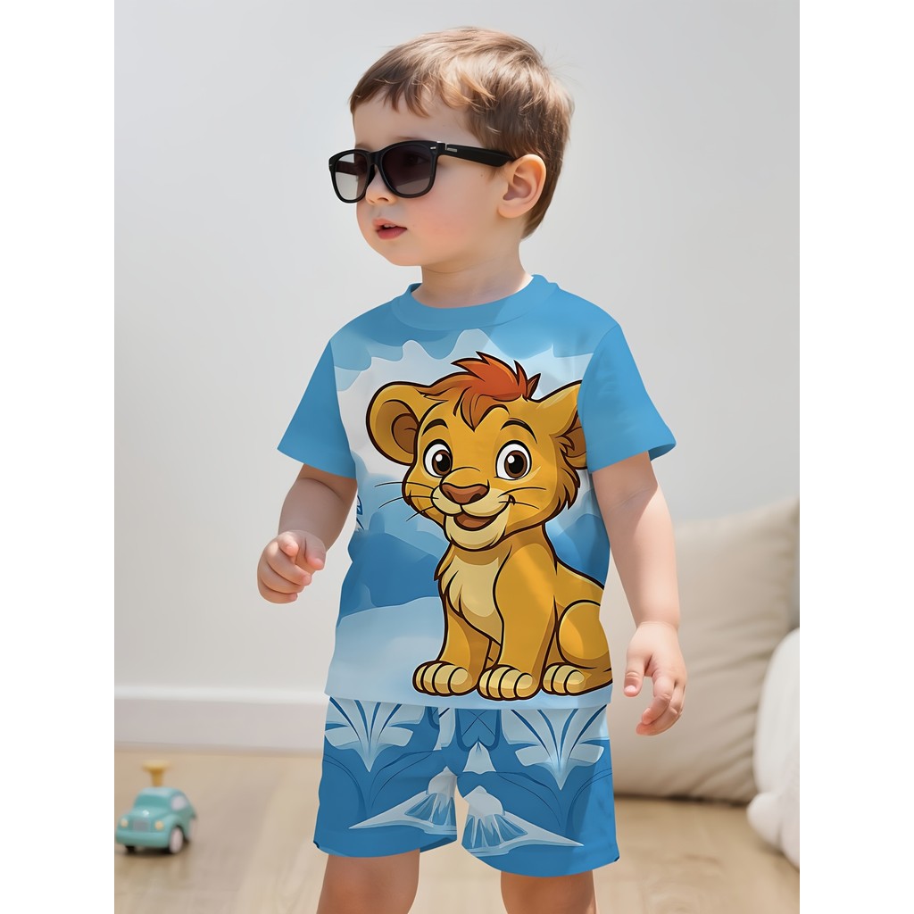 Boy Lion King Set 2 ชิ้น - เสื้อยืดพิมพ์ลาย Little Lion King และกางเกงขาสั้นเข้าชุด | ชุดสูทเกมฤดูร้