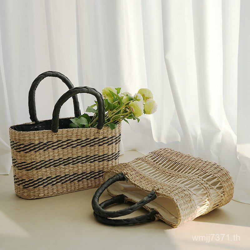 Feature Yan Beach ins Matching Handbag Photo Handmade 2025 High Leisure Value Bag Travel ร้อย Helper