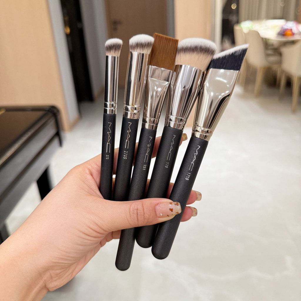 ข้อเสนอพิเศษ Beauty~MAC แปรงแต่งหน้า 170/191 แปรงรองพื้น 270/370 แปรงคอนซีลเลอร์ 171s Contour Brush 