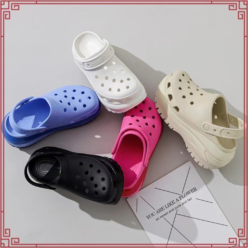รองเท้าแตะผู้หญิง CROSS Classic Mega Crush รองเท้าแตะผู้หญิง Cross Mega Crush Clog