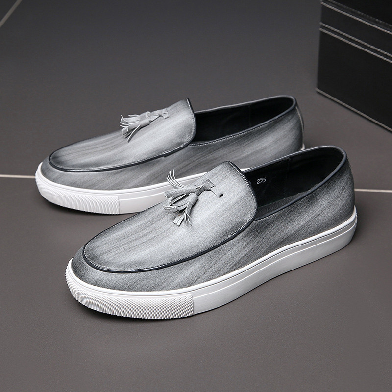 รองเท้าผู้ชายรองเท้าทํางานสํานักงานรองเท้าคลาสสิกหล่อพู่ Loafer รองเท้าหนังธุรกิจสุภาพบุรุษสําหรับงา