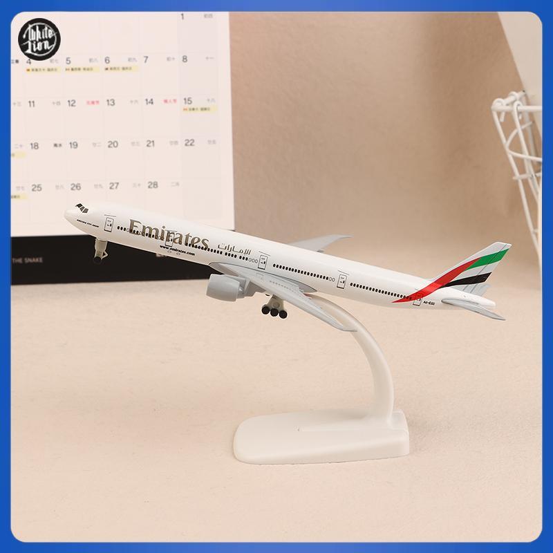 WL| 20 ซม.B777 UAE Emirates Airline Boeing 777 เครื่องบินรุ่น Die-casting โลหะผสมเครื่องบินโลหะ Land