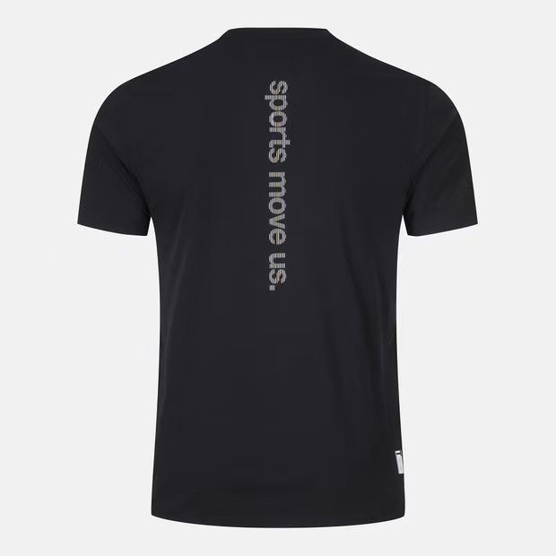 DESCENTE/DESCENTE Letter รอบคอหลวมแขนสั้นเสื้อยืดผู้ชายผู้หญิงสไตล์เดียวกันเกาหลีรุ่น SQ123TTS23