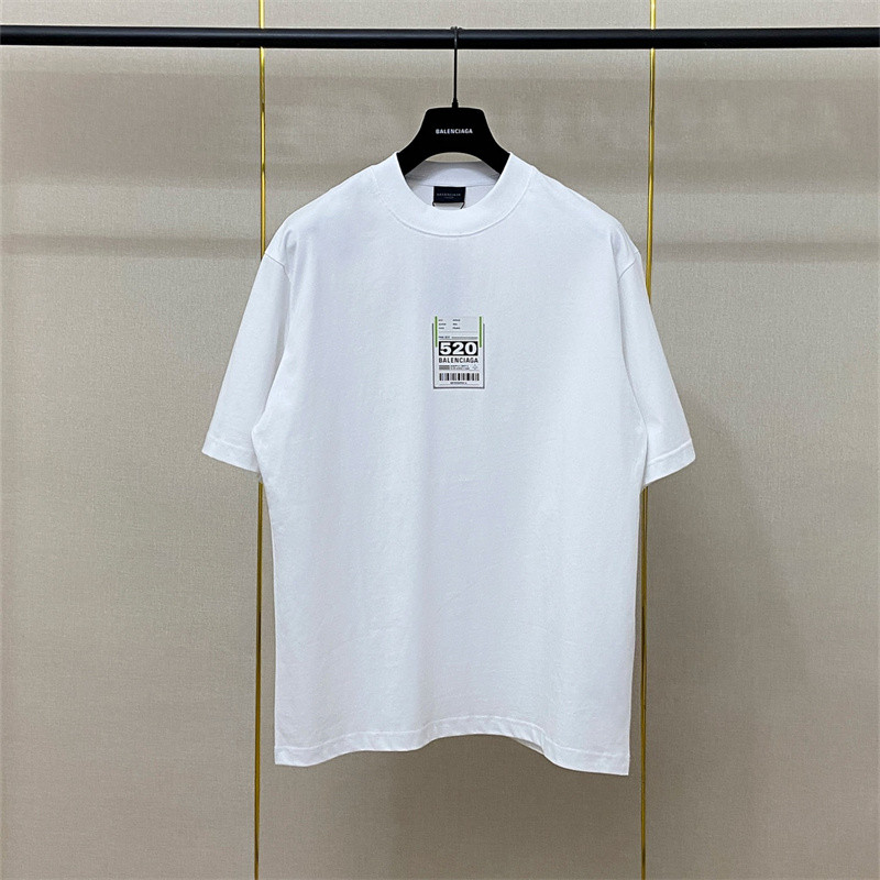 เสื้อยืดแขนสั้นผ้าฝ้ายแฟชั่นสำหรับผู้ชายและผู้หญิง ลายพิมพ์เก๋ ทรงหลวม สไตล์ฤดูร้อน
