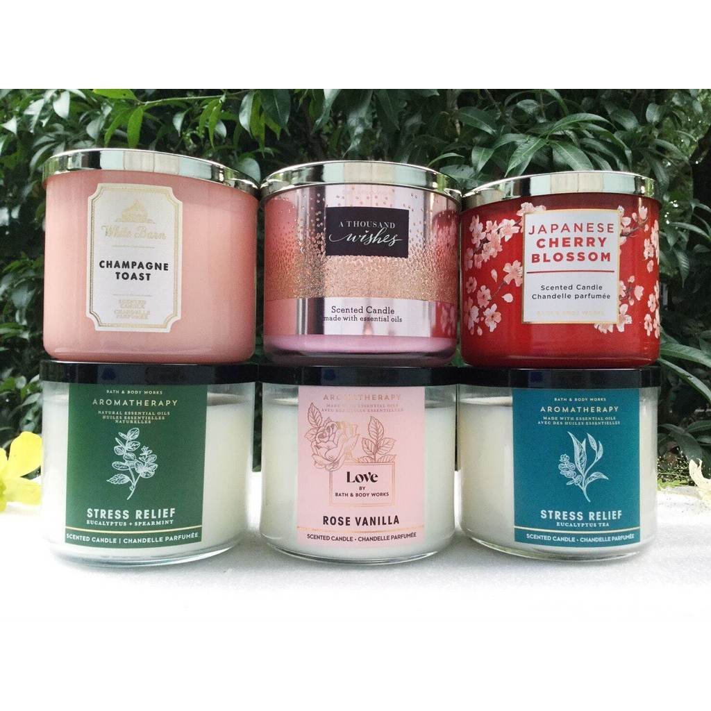 3-Wick Scented Candle, Bath and Body Works Candle 3 Wicked, Fragrant, Good Smell.