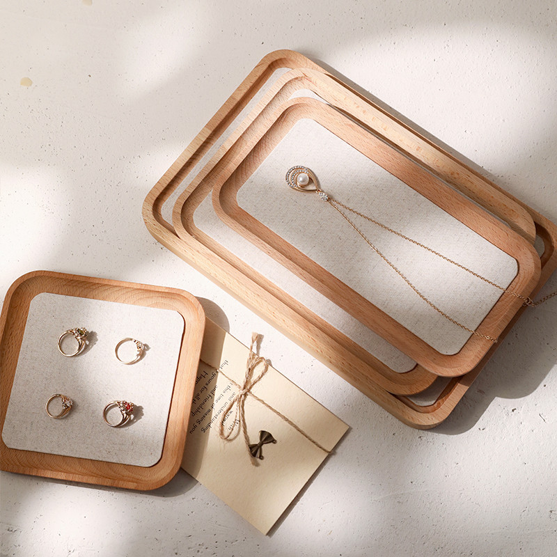 จาน展示เครื่องประดับไม้แท้ พื้นผ้าลินิน แผ่นรองจัดแสดงแหวนสร้อยคอ  จาน展示เครื่องประดับไม้แท้ แผ่นรองโชว