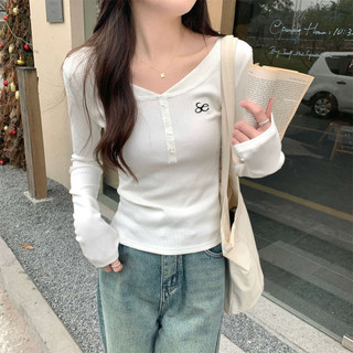 PX เสื้อแขนยาวผู้หญิง ผ้าร่อง เสื้อแฟชั่นแขนยาว แต่งกระดุม งานปัก สไตล์เกาหลี สุภาพเรียบร้อย สีดำ สีครีม