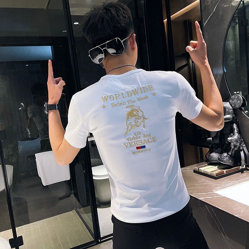 เสื้อยืดแขนสั้นผู้ชาย แบรนด์ Taurus ปักที่รอบคอมีสไตล์ สำหรับปี 2025