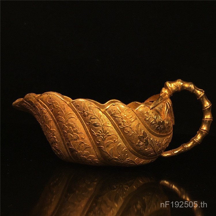 Gilt ทํานิตยสาร Zhenguan Datang ปีหัตถกรรมคอลเลกชันเครื่องประดับโบราณโบราณโบราณแกะสลักแก้วไวน์ YR8T