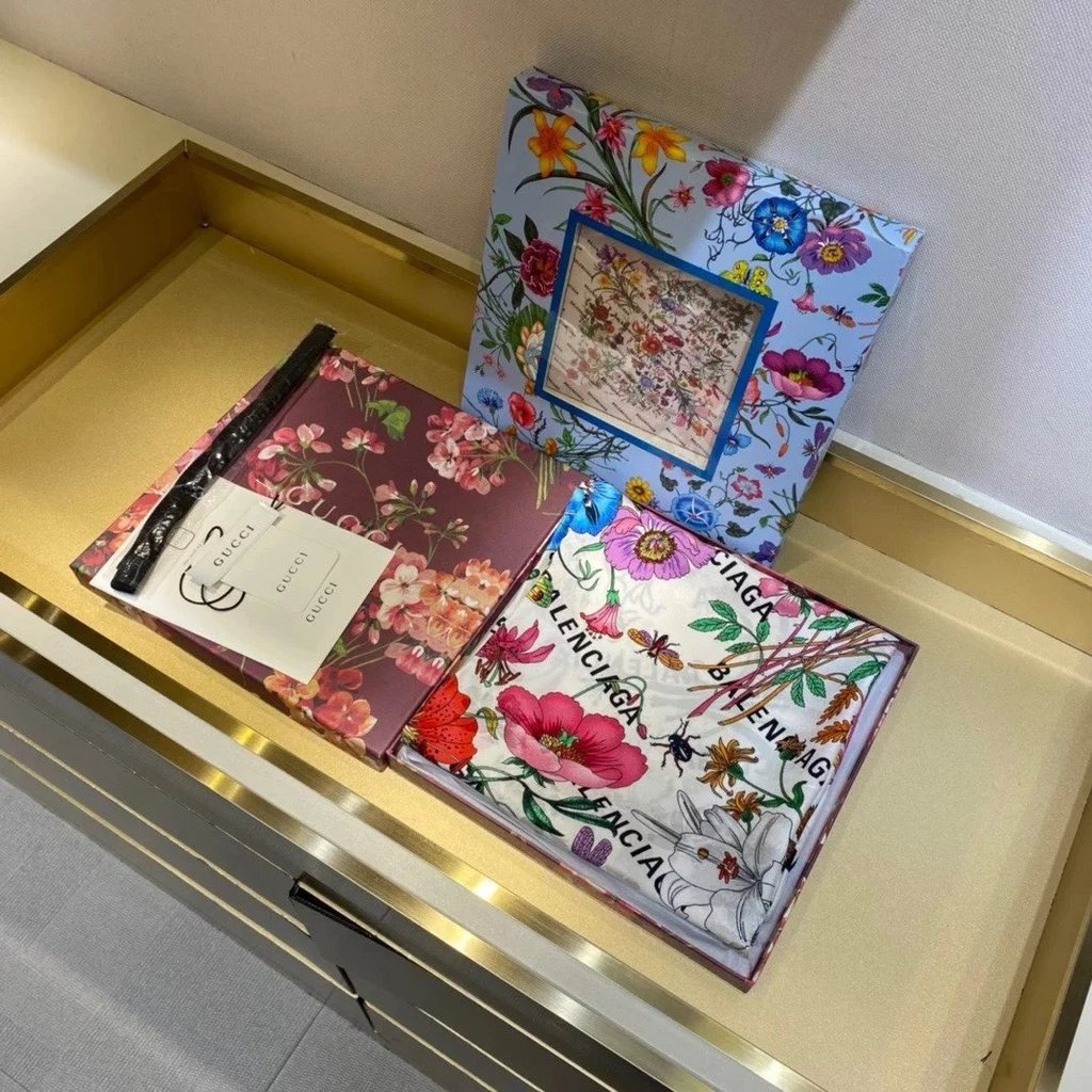 ChanelGucci Floral Co-Branded 9090cm100% Silk Scarf Shawl Gucci Aria-Fashion Aria Fashion Series แนะนํา TheHackerProject Series, Explore Fashion Yuchuang