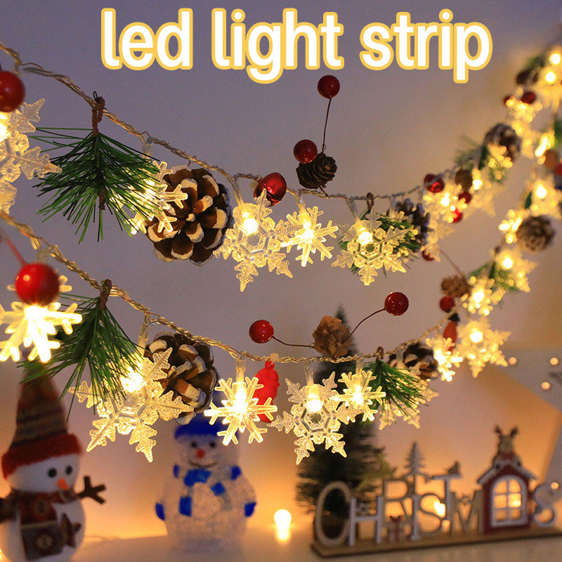 ไฟสตริงคริสต์มาส led light strip ผลเบอร์รี่สีแดง เข็มสน ตกแต่งต้นคริสต์มาส ไฟประดับวันหยุด จี้แบตเตอรี่ขับเคลื่อน