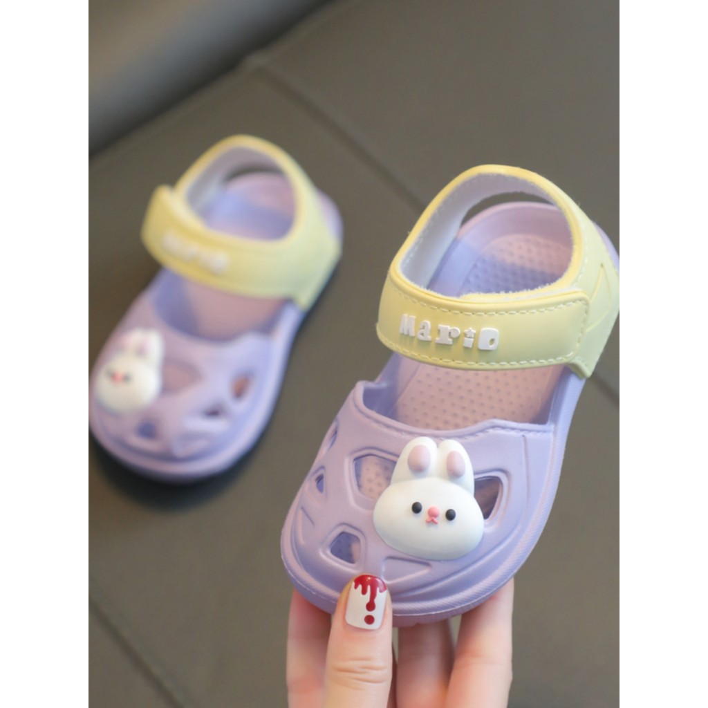 crocs crocs เด็ก รองเท้าแตะเด็กน่ารักสำหรับกลางแจ้ง