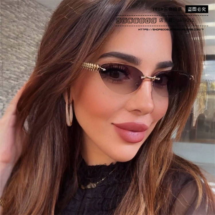 PKC5 Cartie*r European and American Fashion Cat Eye Sunglasses Unisex Celebrity Style Metal Rivet Leg Sunglasses ct0544