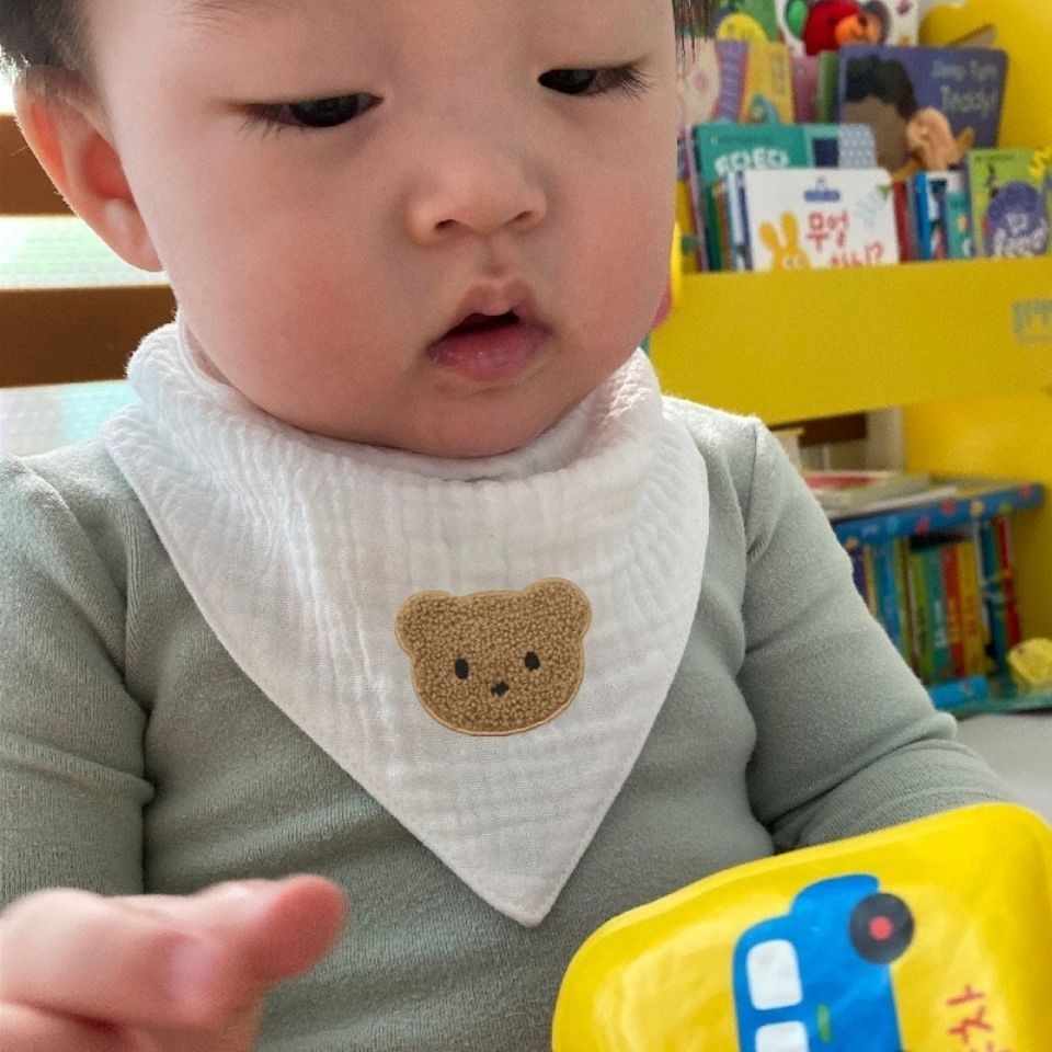 เอี๊ยมเอี๊ยมหมีผ้าก๊อซผ้าเช็ดน้ําลายแบบหนา baby tri Small Dripple Kidea towel baby tri Tang Powder P