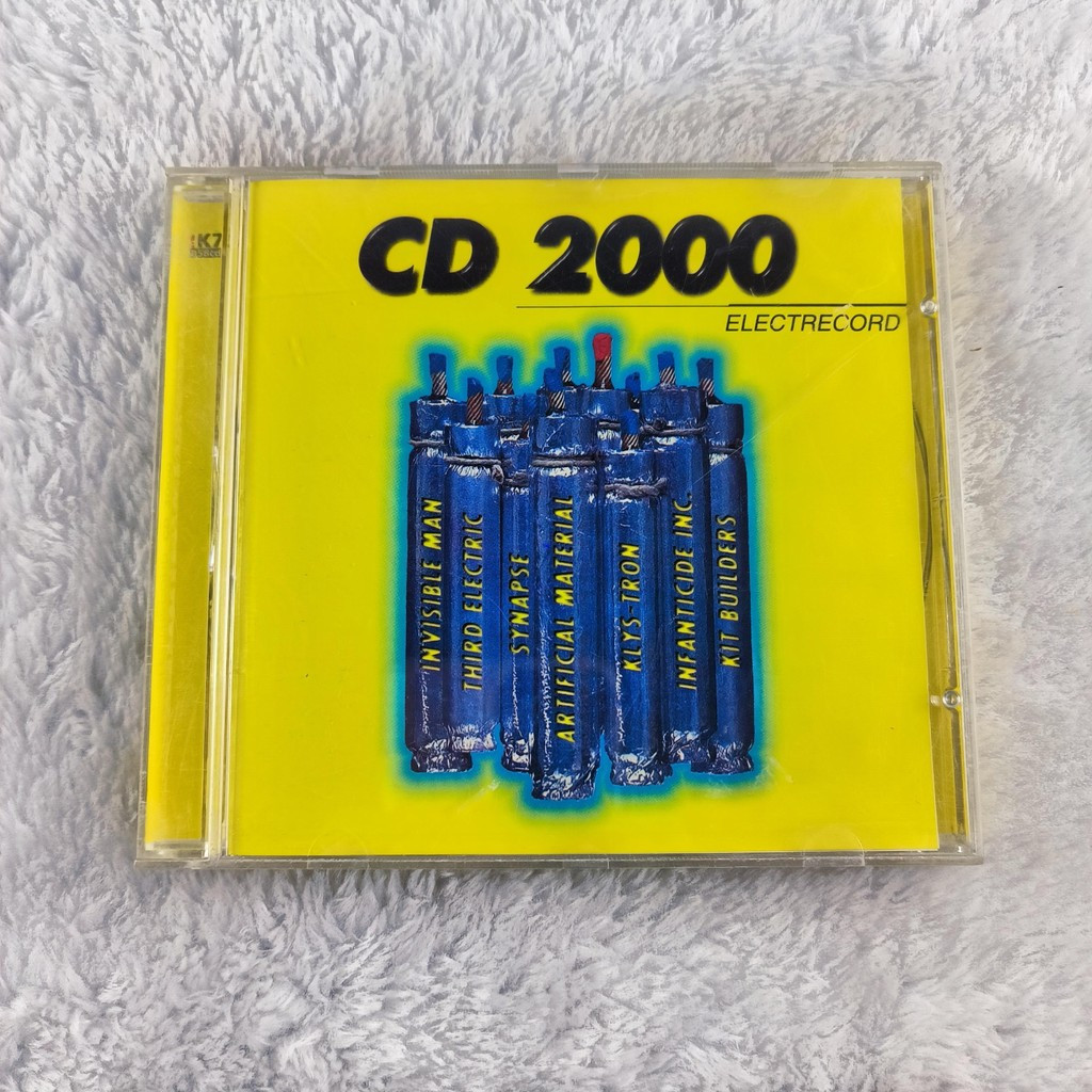 Z823 แผ่นเสียงต่างๆ 2000 รายการ C0103