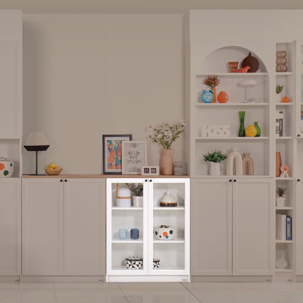 SB Design Square ตู้เก็บของ ขนาด 80 ซม. รุ่น Trixx (หน้าบานกระจก) สีขาว (80x30x100 ซม.) แบรนด์ SB FURNITURE ราคาถูก