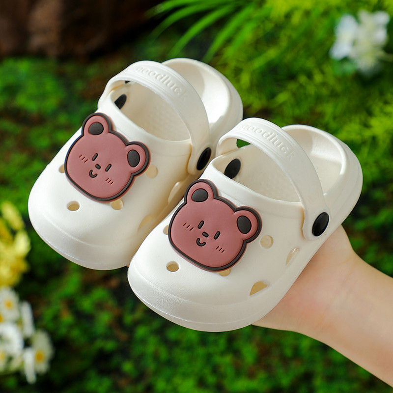 crocs crocs เด็ก รองเท้าแตะเด็ก ออกแบบการ์ตูน พื้นนุ่ม กันลื่น