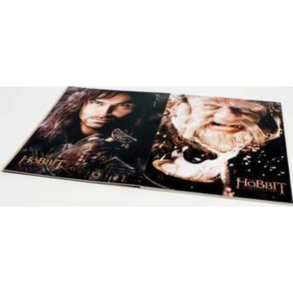 The Hobbit : The Definitive Movie Posters โดย Insight Editions (ฉบับสหรัฐอเมริกาปกอ่อน)