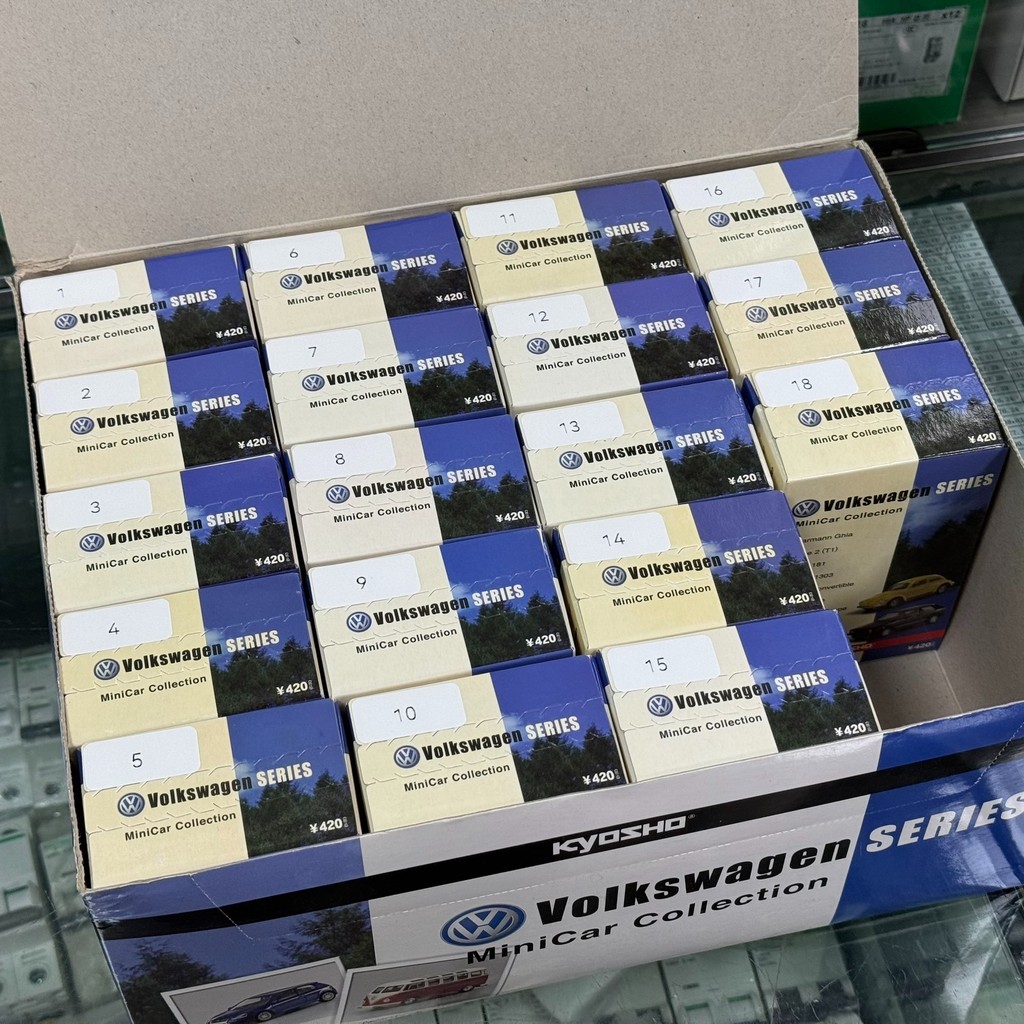 Jingshang Kyosho 1/64 Volkswagen One Bullet 1 Bullet Mystery Box Price Is One Box Price 58 Yuan/Box 