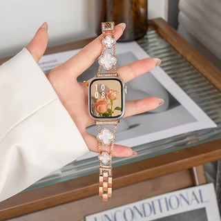 Clover Charm สายคล้อง + เพชรสําหรับ Series 11 10 9 8 7 6 5 SE 4 3 2 1 Ultra 3 2 Hollow ฝาครอบ iWatch 46 มม.42/49/45/41/40 มม.44 มม.38 มม.42 มม.ส่องแสง Band + Shining Diamond Case