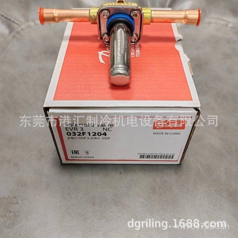 วาล์ว 032L1204 อุปกรณ์เสริมหน่วย 032L8116EVR3 โซลินอยด์วาล์วเครื่องปรับอากาศ EVR3 MKMQ