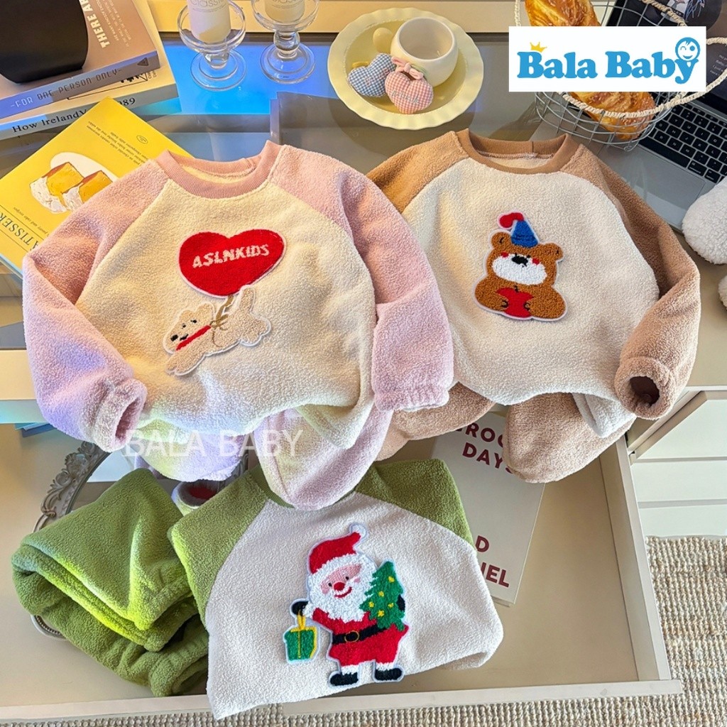 ชุดนอนเด็ก ชุดนอนกันหนาว เนื้อผ้าหนาๆอุ่นๆ ลายซานต้าและหมี Size80-120 CXT46