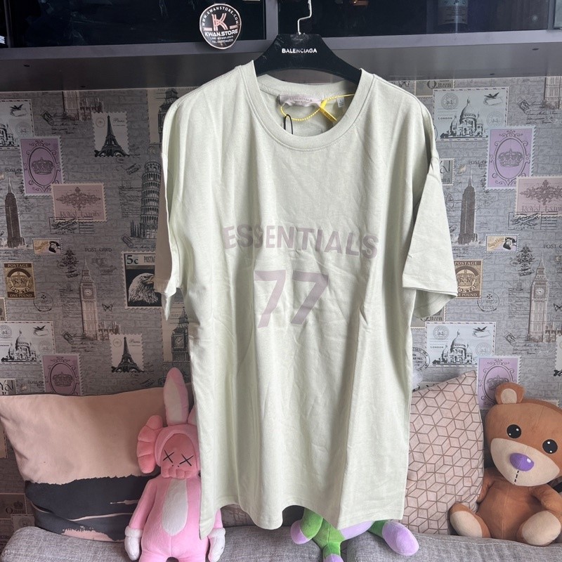 FOG Fear of God Essentials 2022 Men's Football 77 Tshirt เสื้อยืด