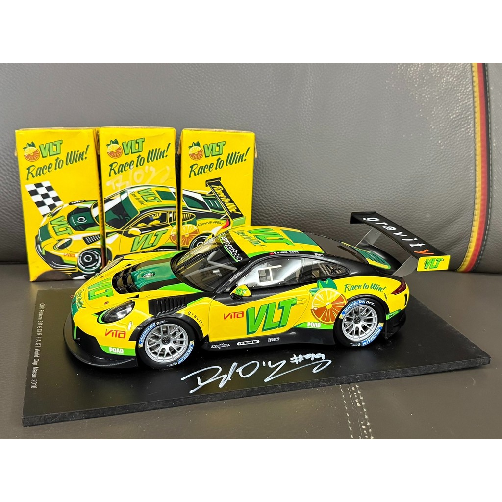 SPARK Macau Graham Pizza Racing Car Macau GT Porsche 911 GT3 R Ouyang Ruoxi VLT Vita Lemon Tea 2016 
