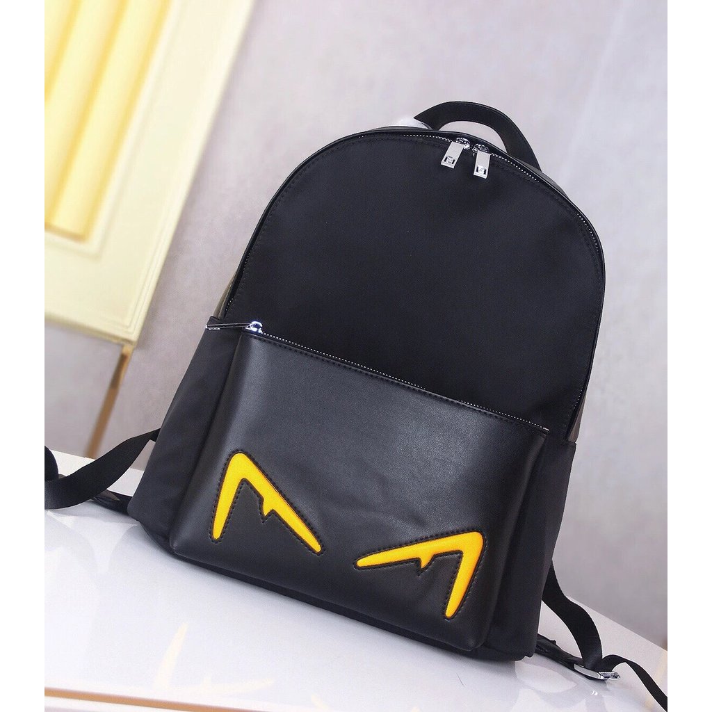 FENDI FENDI/กระเป๋าผู้ชายกระเป๋าเป้สะพายหลังกระเป๋าเดินทาง